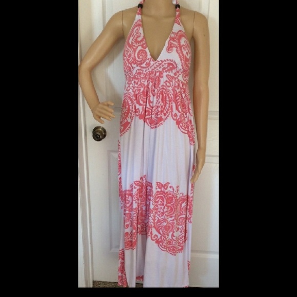 Dresses & Skirts - Backless maxi dress. Entire closet is BOGO.